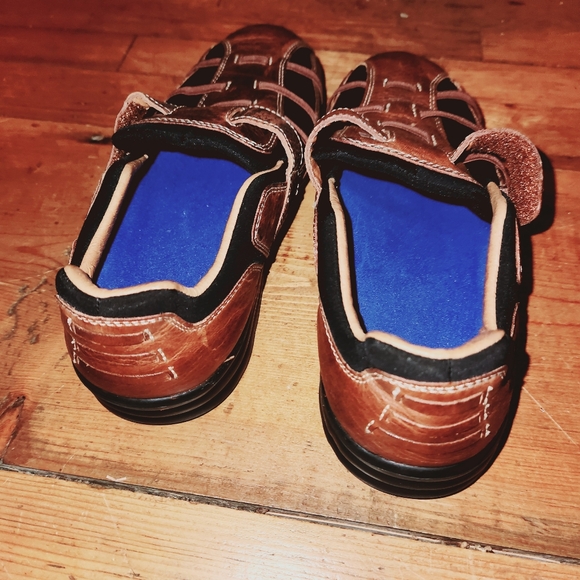 Gently Used Dr Comfort Betty Diabetic Orthopedic Shoes Brown Leather 8-1/2 US - Picture 2 of 7